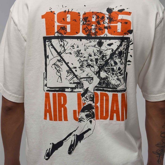 Nike - Áo phông tay ngắn thể thao Nam Jordan Brooklyn Men's Oversized Graphic T-shirt