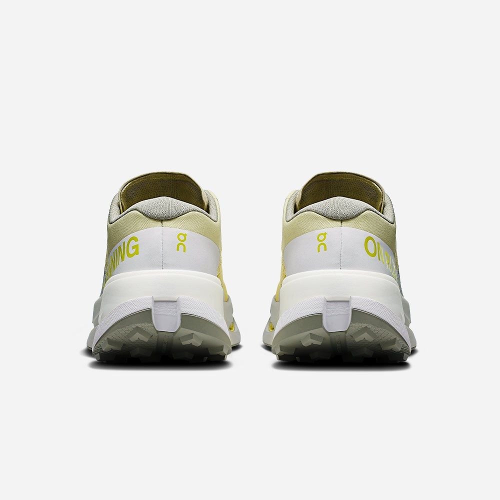 On - Giày chạy bộ nữ Cloudultra 3 Running Shoes