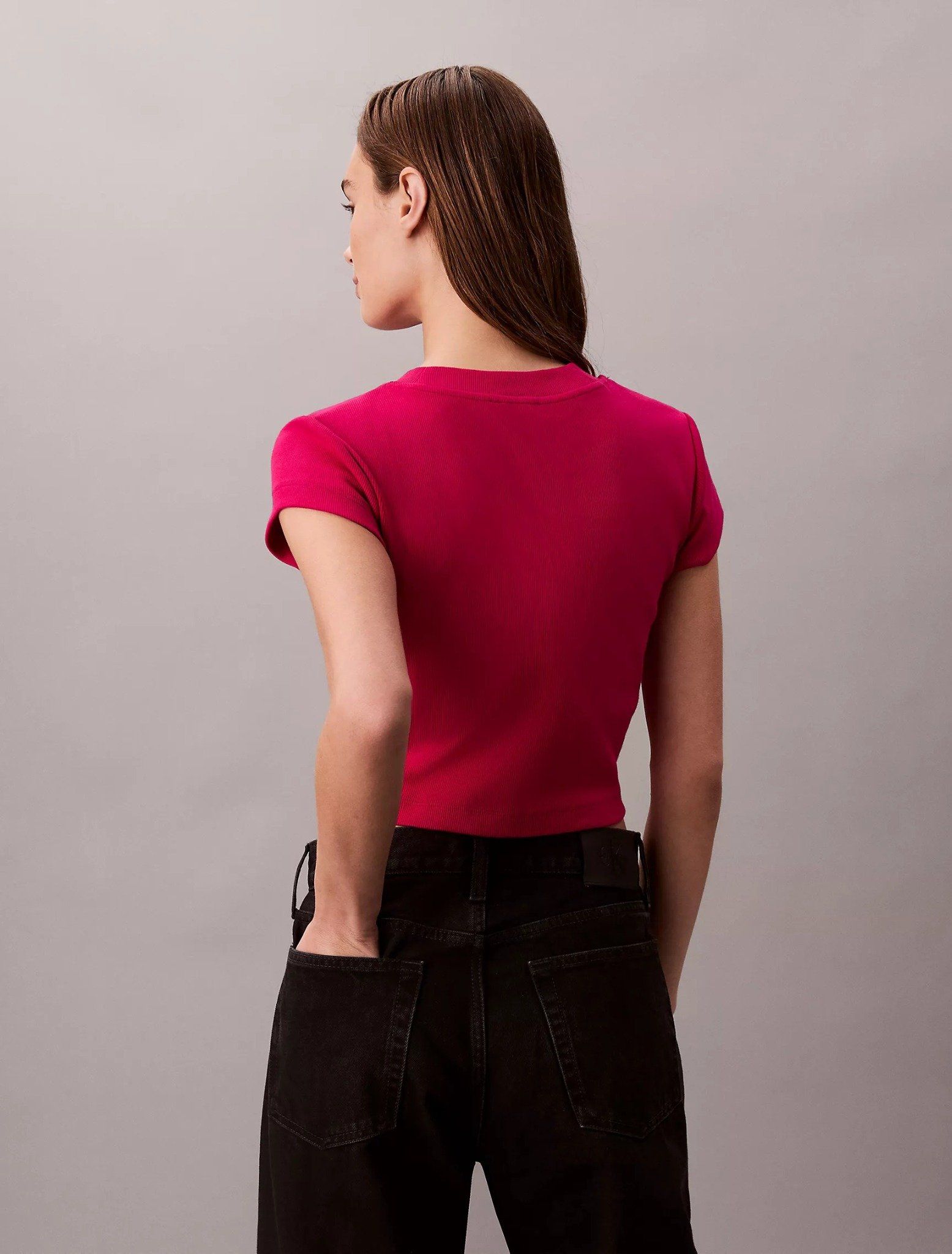 Calvin Klein - Áo thun thời trang nữ Monologo Baby Tee