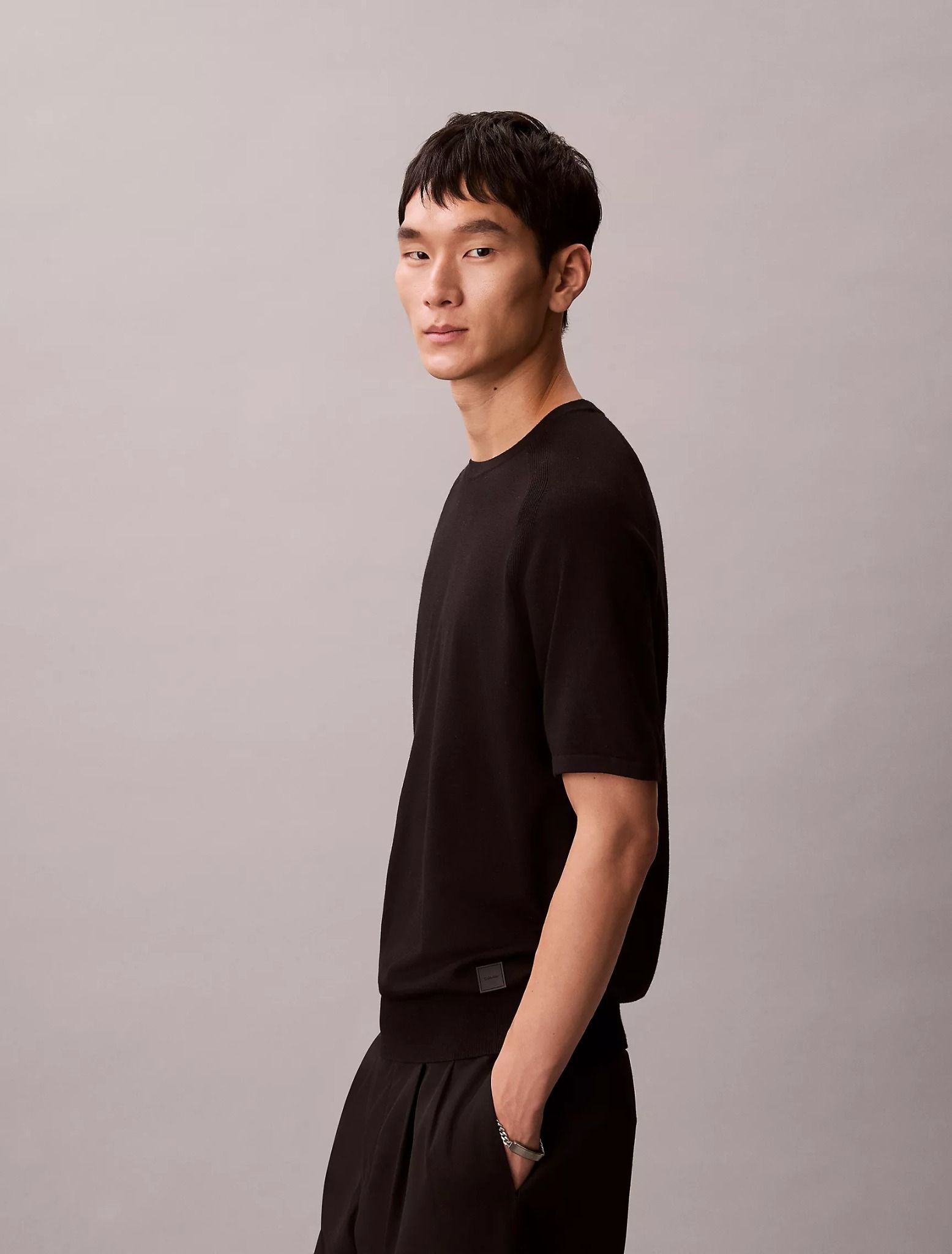 Calvin Klein - Áo len nam Tech Knit Crewneck Sweater T-Shirt