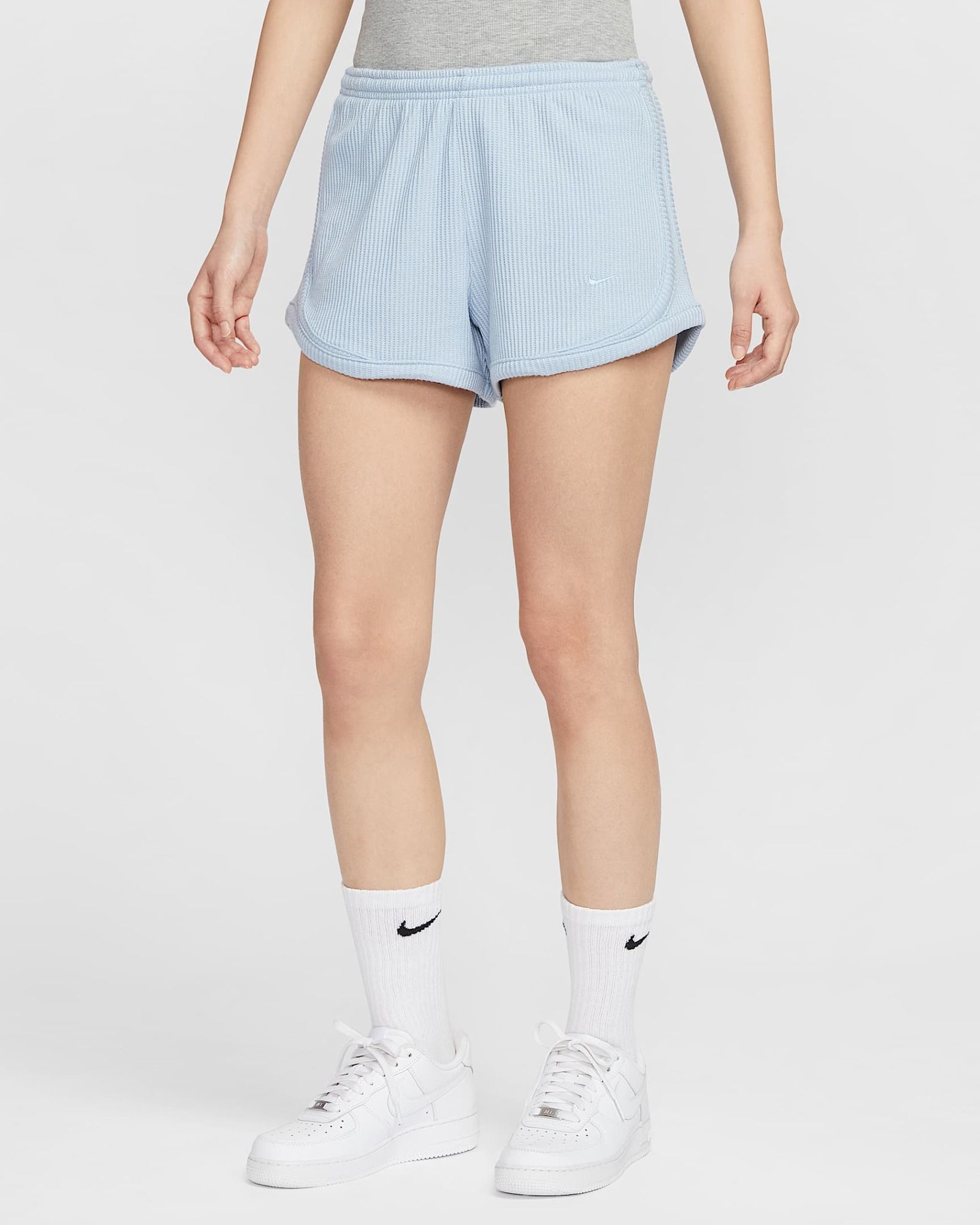 Nike - Quần ngắn thể thao Nữ Sportswear Chill Waffle Women's Mid-Rise Shorts