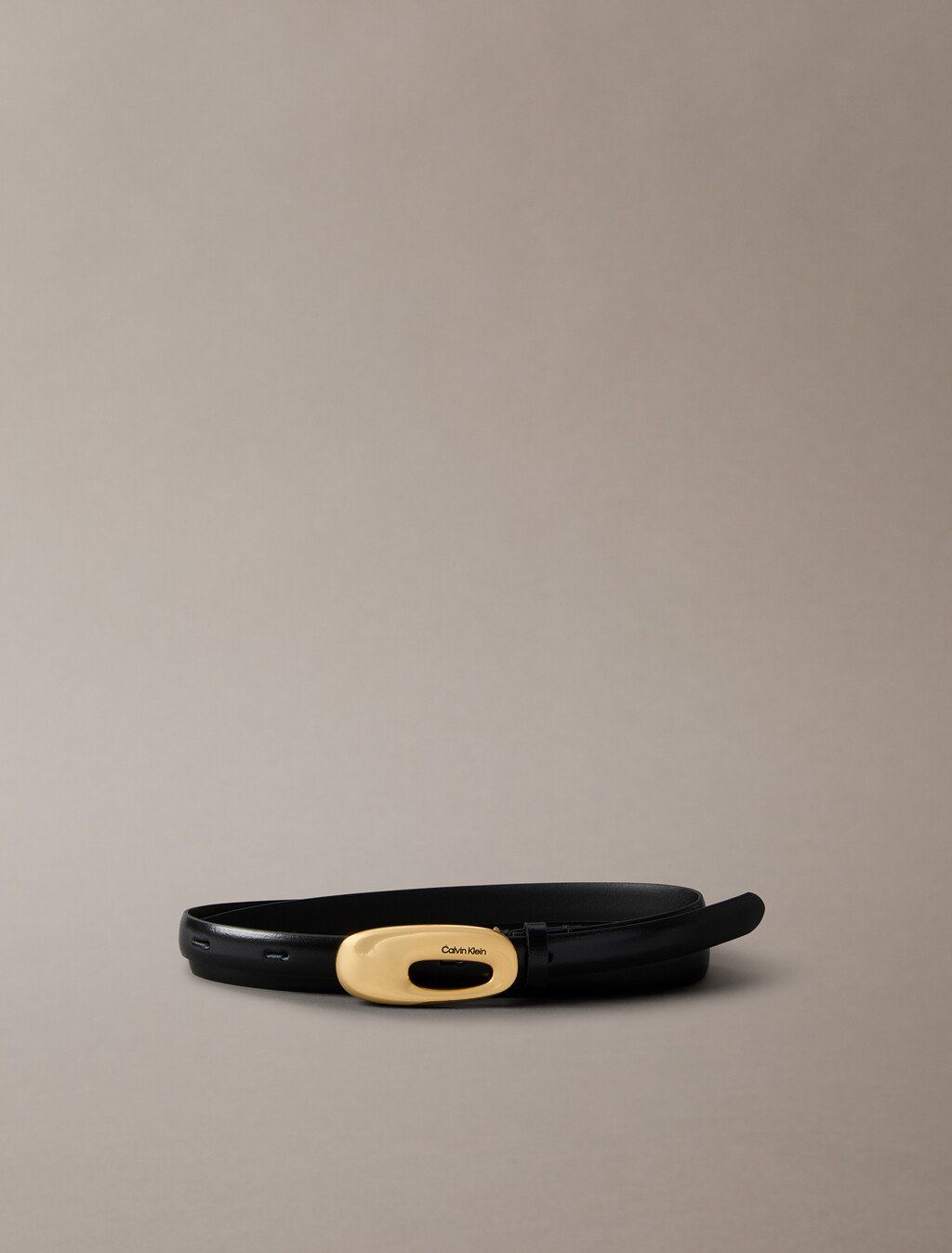 Calvin Klein - Thắt lưng nữ Full Grain Leather Skinny Chunky Buckle Belt 1.5 Cm