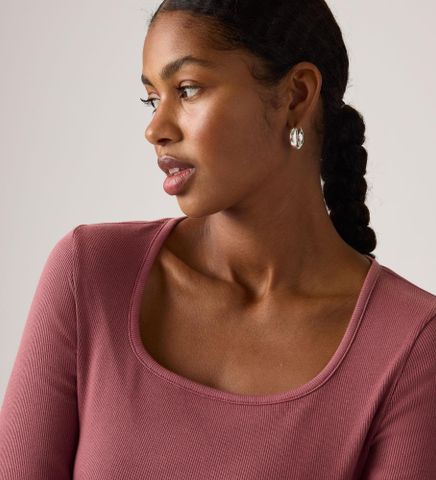 Levi's - Áo thun tay dài nữ Essential Square Neck Long Sleeve Tee