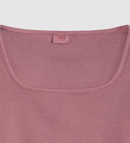 Levi's - Áo thun tay dài nữ Essential Square Neck Long Sleeve Tee
