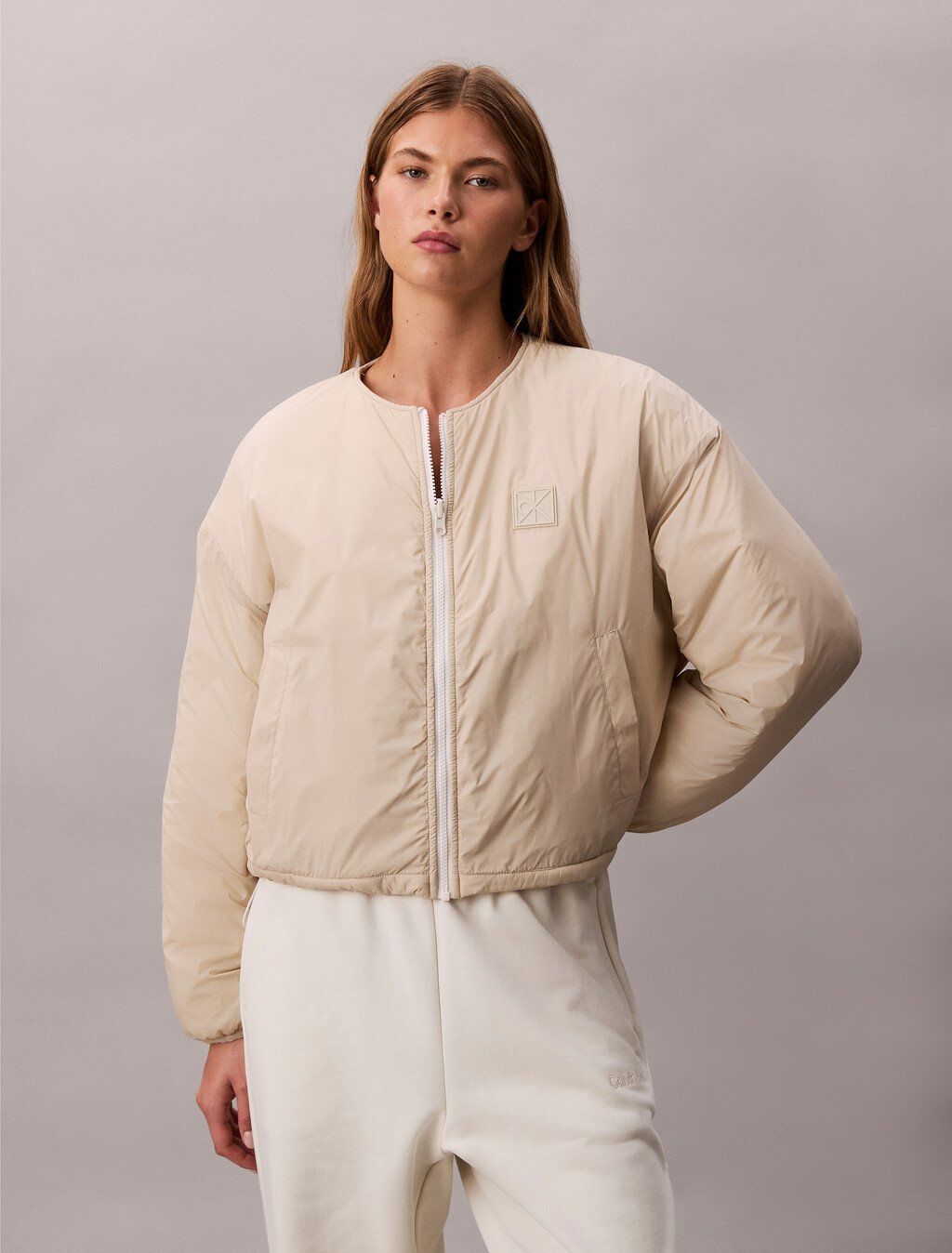 Calvin Klein - Áo khoác ấm nữ Reversible Logo Quilted Jacket