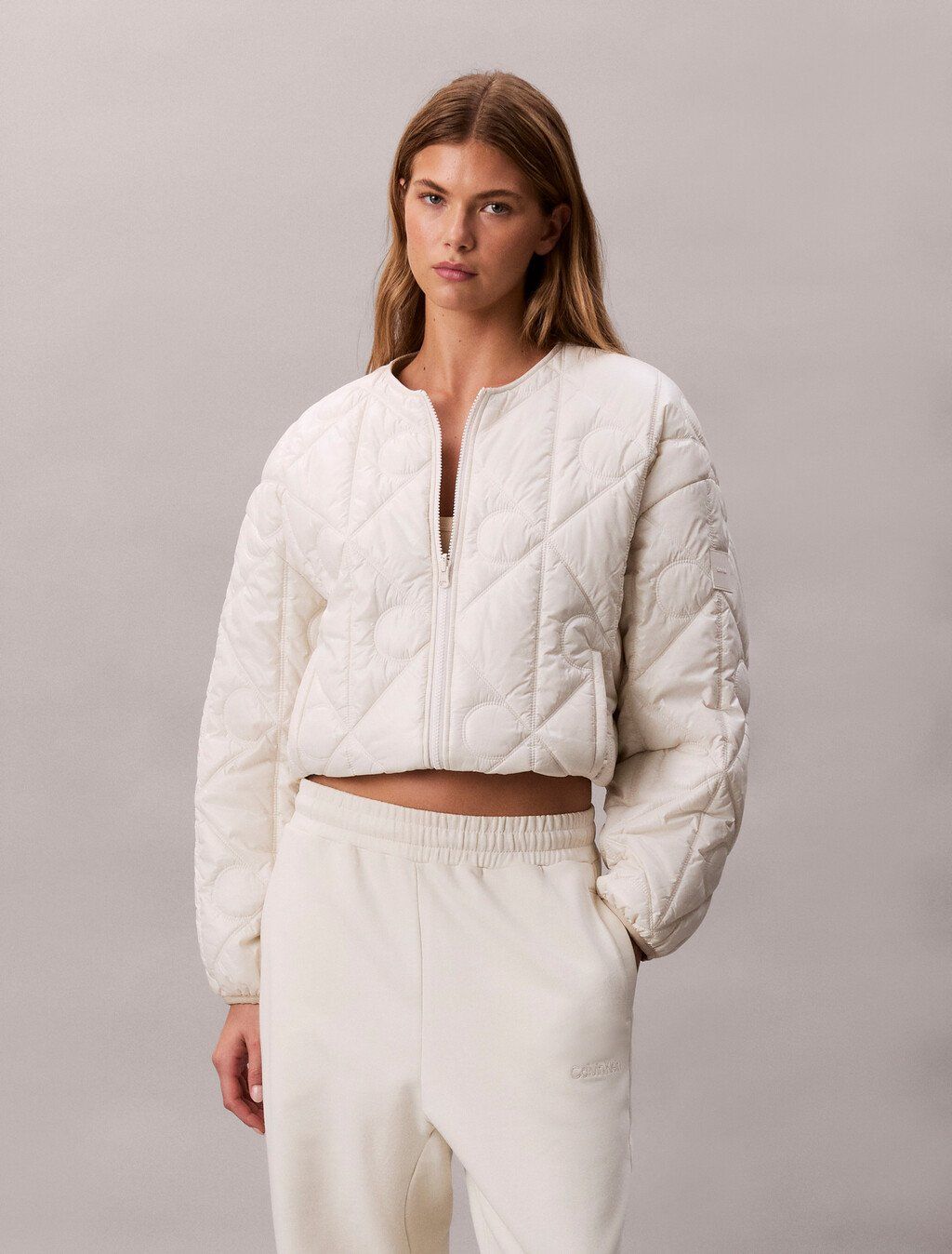 Calvin Klein - Áo khoác ấm nữ Reversible Logo Quilted Jacket