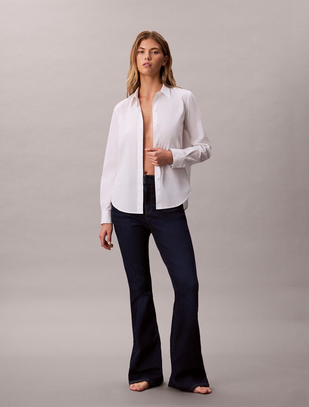 Calvin Klein - Quần jeans ống loe nữ High Rise Flare Jeans