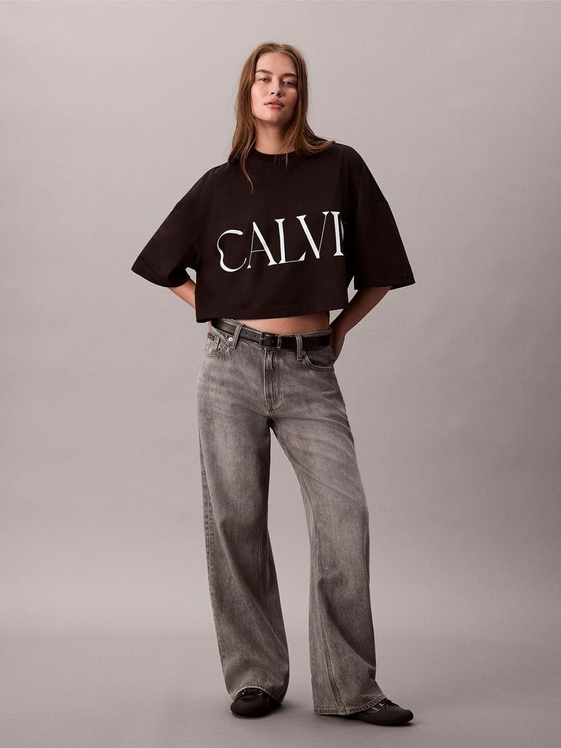 Calvin Klein - Áo thun thời trang nữ CK Cropped Graphic Tee