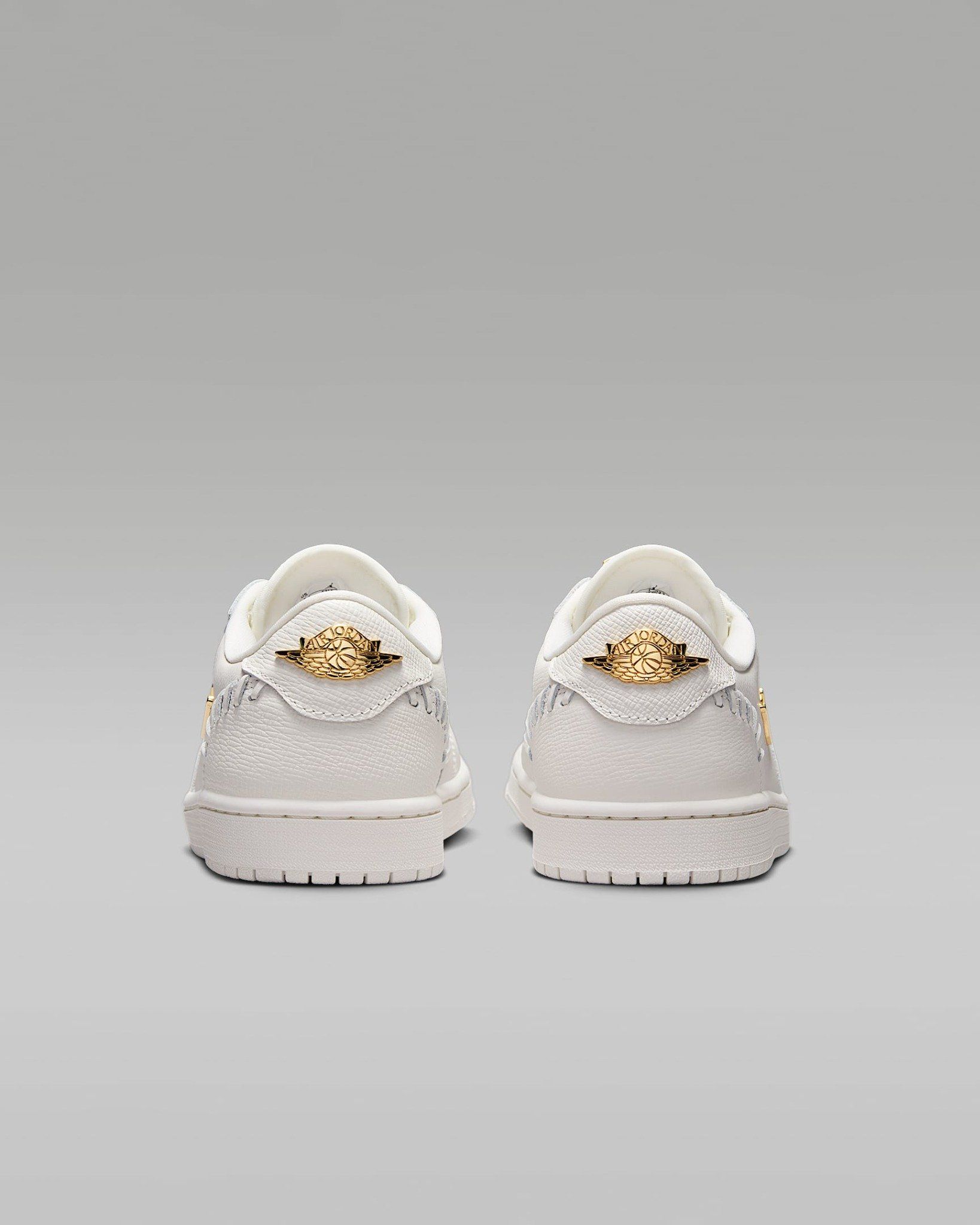 Nike - Giày thời trang thể thao Nữ Air Jordan 1 Low Method of Make Women's Shoes