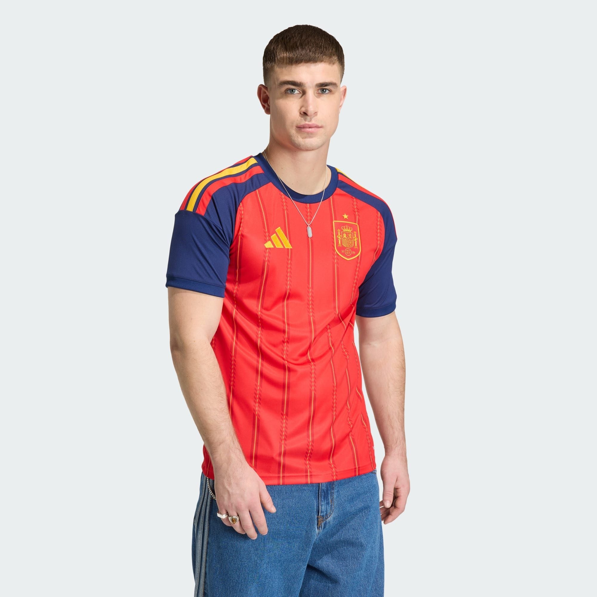 Adidas - Áo Tay Ngắn Thể Thao Nam Football Jersey RFEF Home