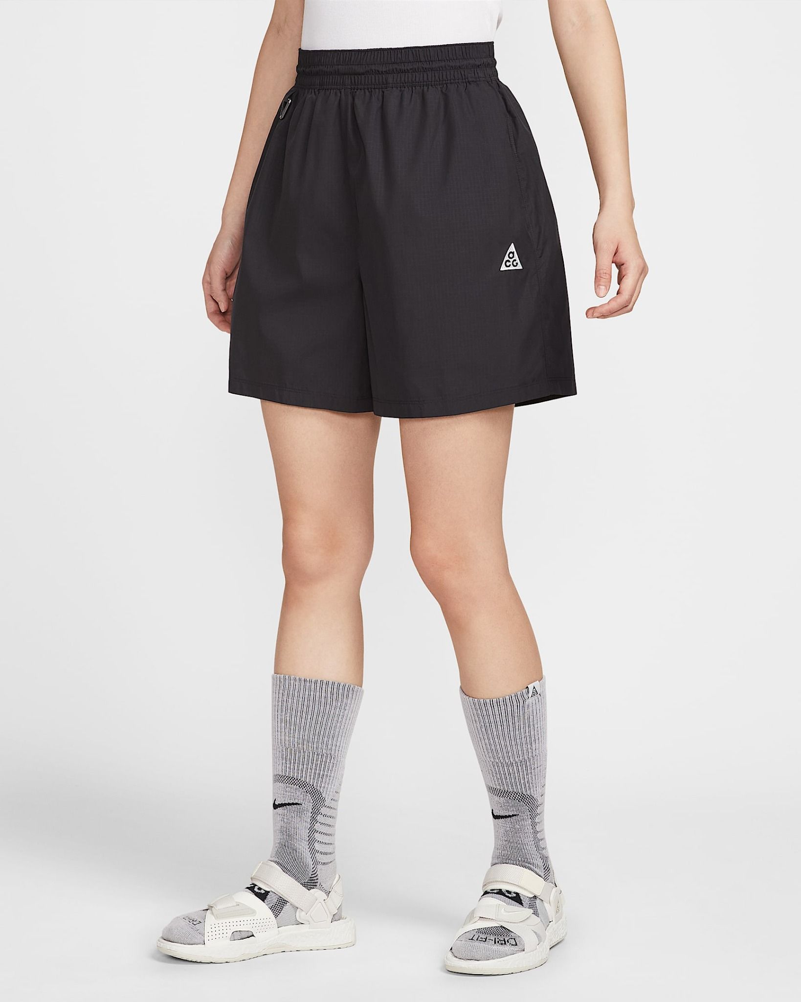 Nike - Quần ngắn thể thao Nữ Nike ACG Women's Repel Mid-Rise Ripstop Shorts