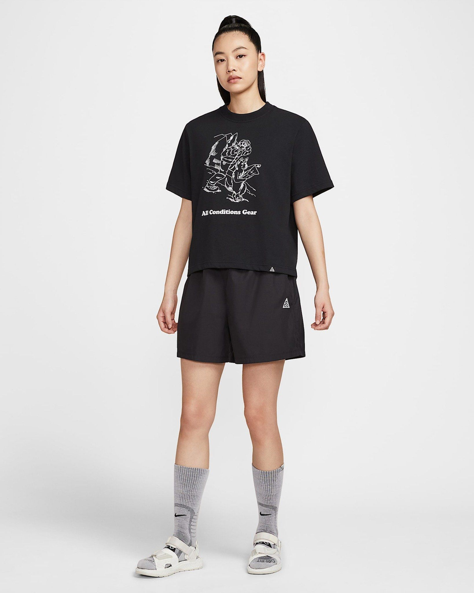 Nike - Quần ngắn thể thao Nữ Nike ACG Women's Repel Mid-Rise Ripstop Shorts