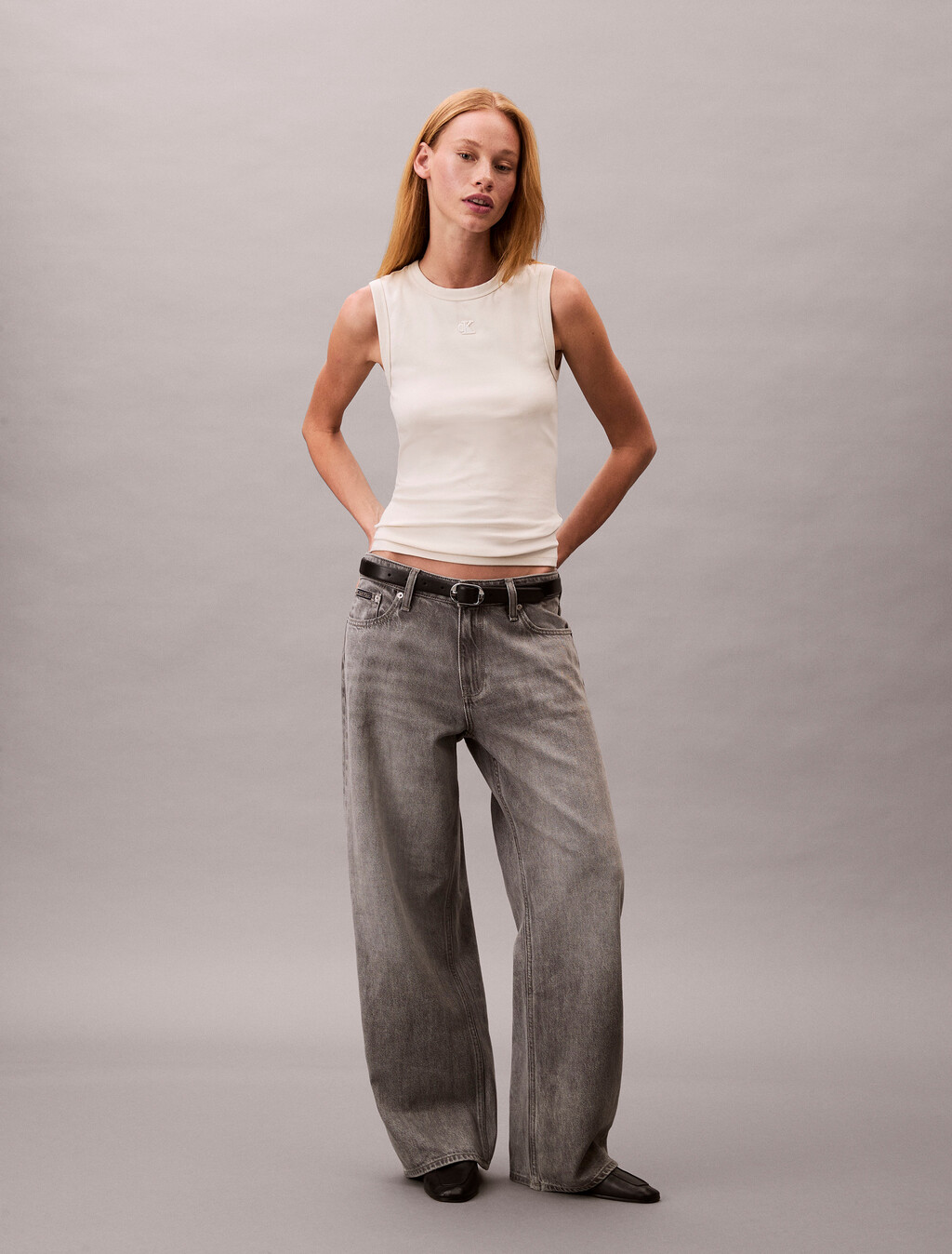 Calvin Klein - Quần jeans ống rộng nữ 90's Low Rise Baggy Jeans