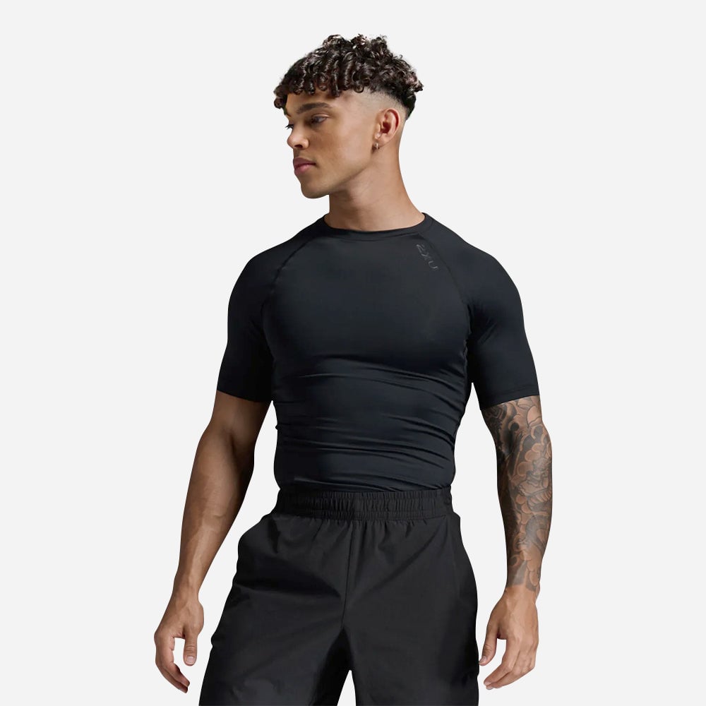 2Xu - Áo thun tay ngắn chạy bộ nam Core Compression Short Sleeve Running