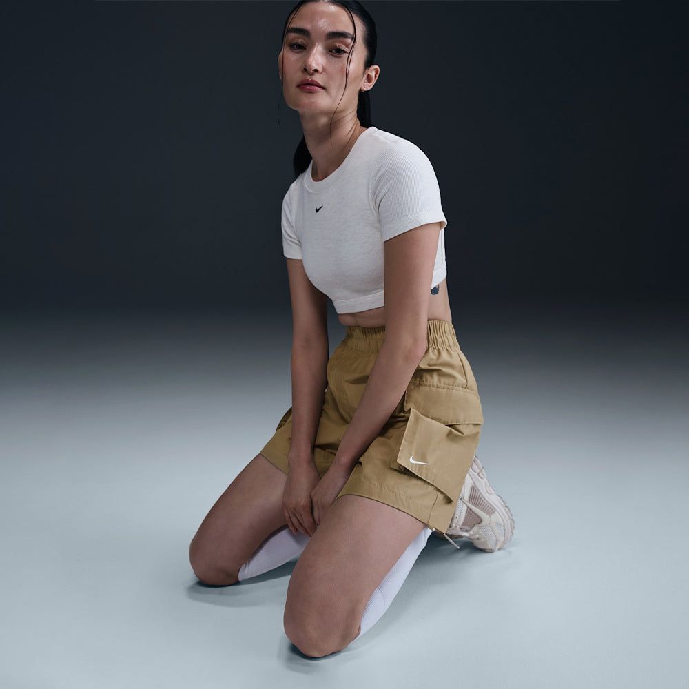 Nike - Quần ngắn thời trang Nữ Women's Sportswear Essential Woven High-Waisted 5 Inch Cargo Shorts - Brown