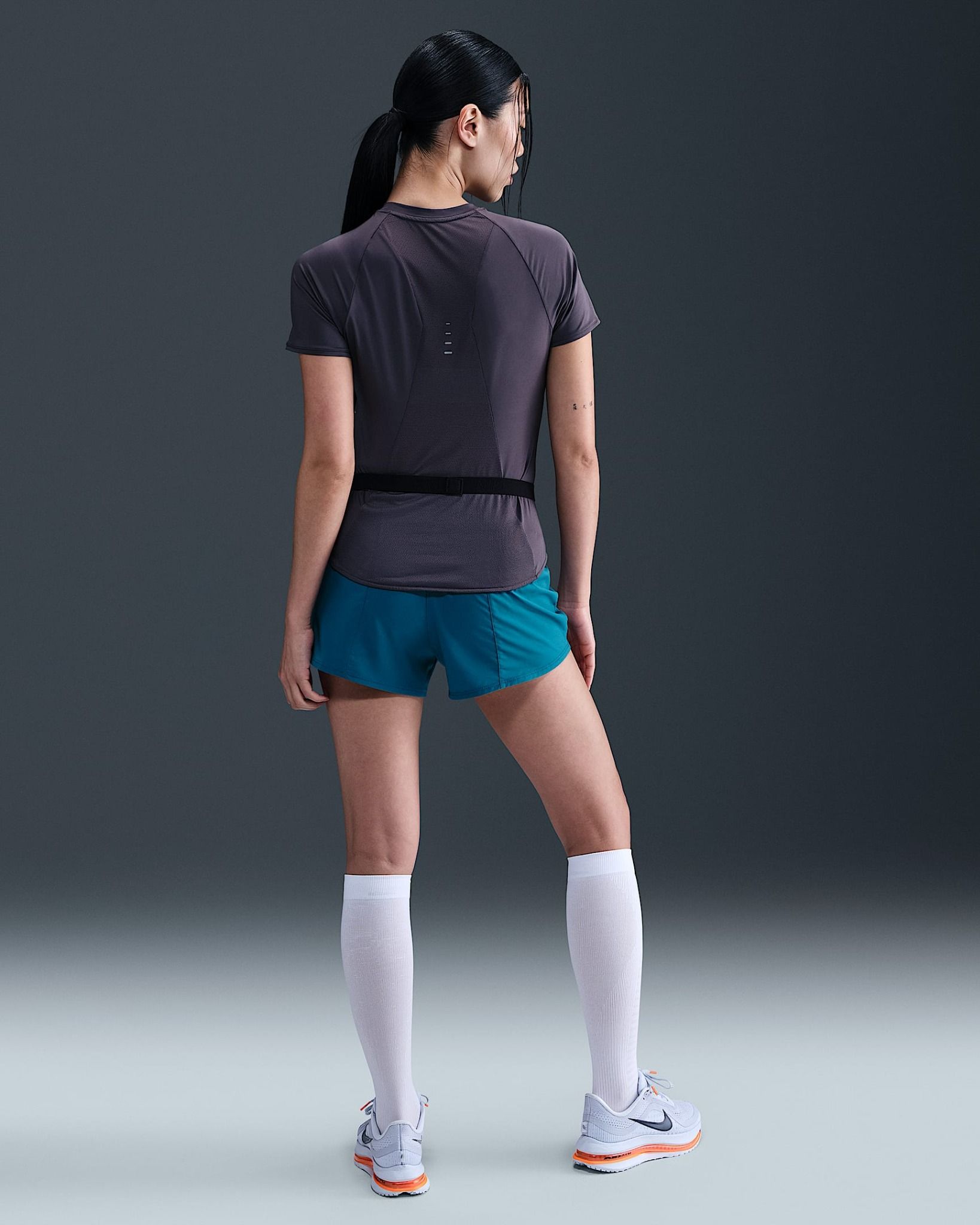 Nike - Quần ngắn thể thao Nữ One Swoosh Women's Dri-FIT Mid-Rise Loose Brief-Lined Running Shorts