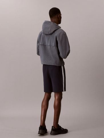 Calvin Klein - Quần Ngắn Thể Thao Nam Logo Tape Terry Short