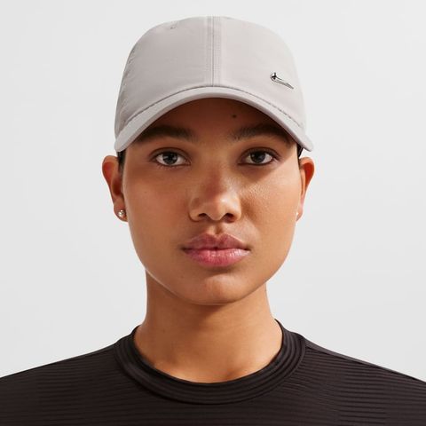 Nike - Nón Lưỡi Trai Unisex Dri-Fit Club Unstructured Metal Swoosh Cap