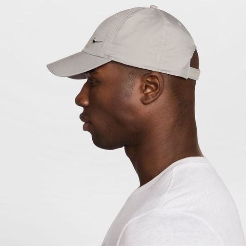 Nike - Nón Lưỡi Trai Unisex Dri-Fit Club Unstructured Metal Swoosh Cap