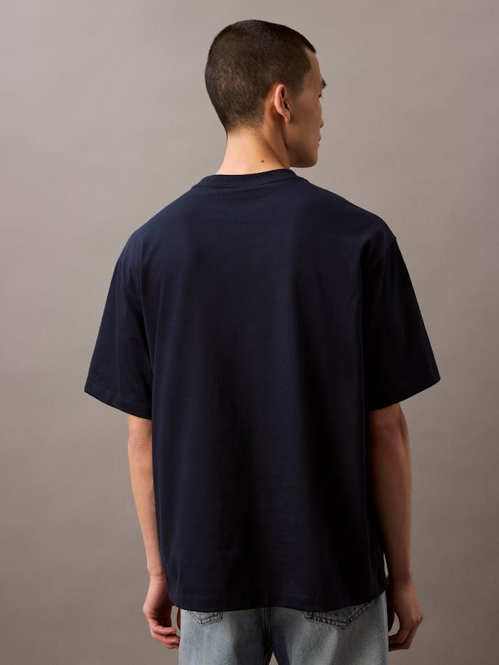 Calvin Klein - Áo thun thời trang nam CK Hero Monologo Tee