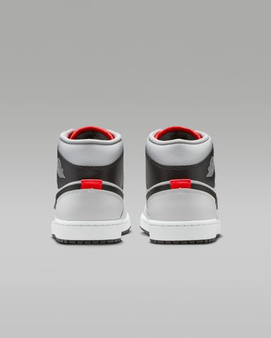 Nike - Giày Thời Trang Nam Air Jordan 1 Mid