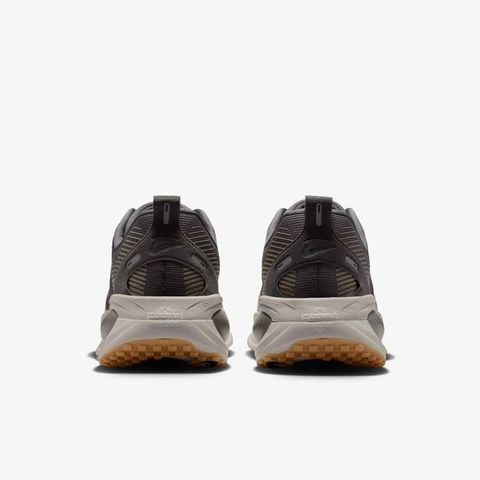 Nike - Giày chạy bộ thể thao Nam Vomero 18 Men's Road Running Shoes