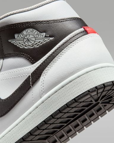 Nike - Giày Thời Trang Nam Air Jordan 1 Mid