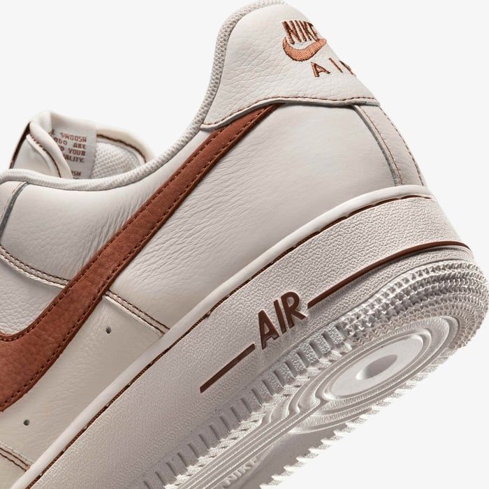 Nike - Giày thời trang thể thao Nam Nike Air Force 1 Low 'Ivory/Saddle Brown ' Men's Shoes