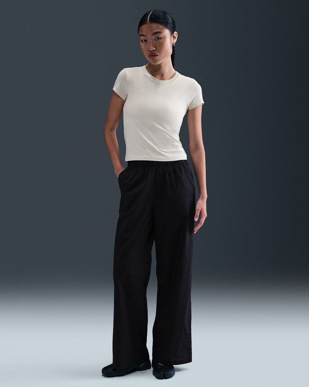 Nike - Áo tay ngắn thể thao Nữ Sportswear Chill Knit Women's T-shirt