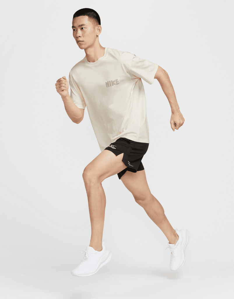 Nike - Áo tay ngắn thể thao Nam Men's Nike M90 Running T-Shirt Soft Pearl