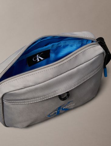 Calvin Klein - Túi Đeo Chéo Nam Bold Logo Nylon Camera Bag