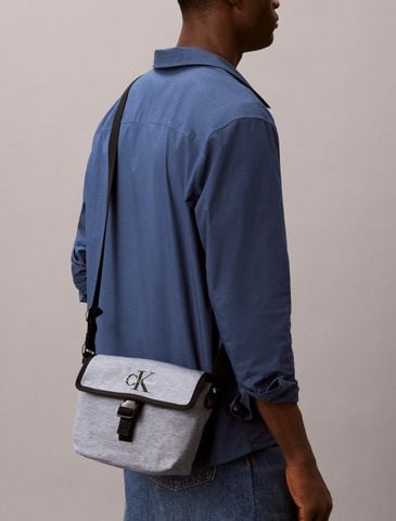 Calvin Klein - Túi Đeo Chéo Nam Bold Logo Nylon Small Flap Messenger