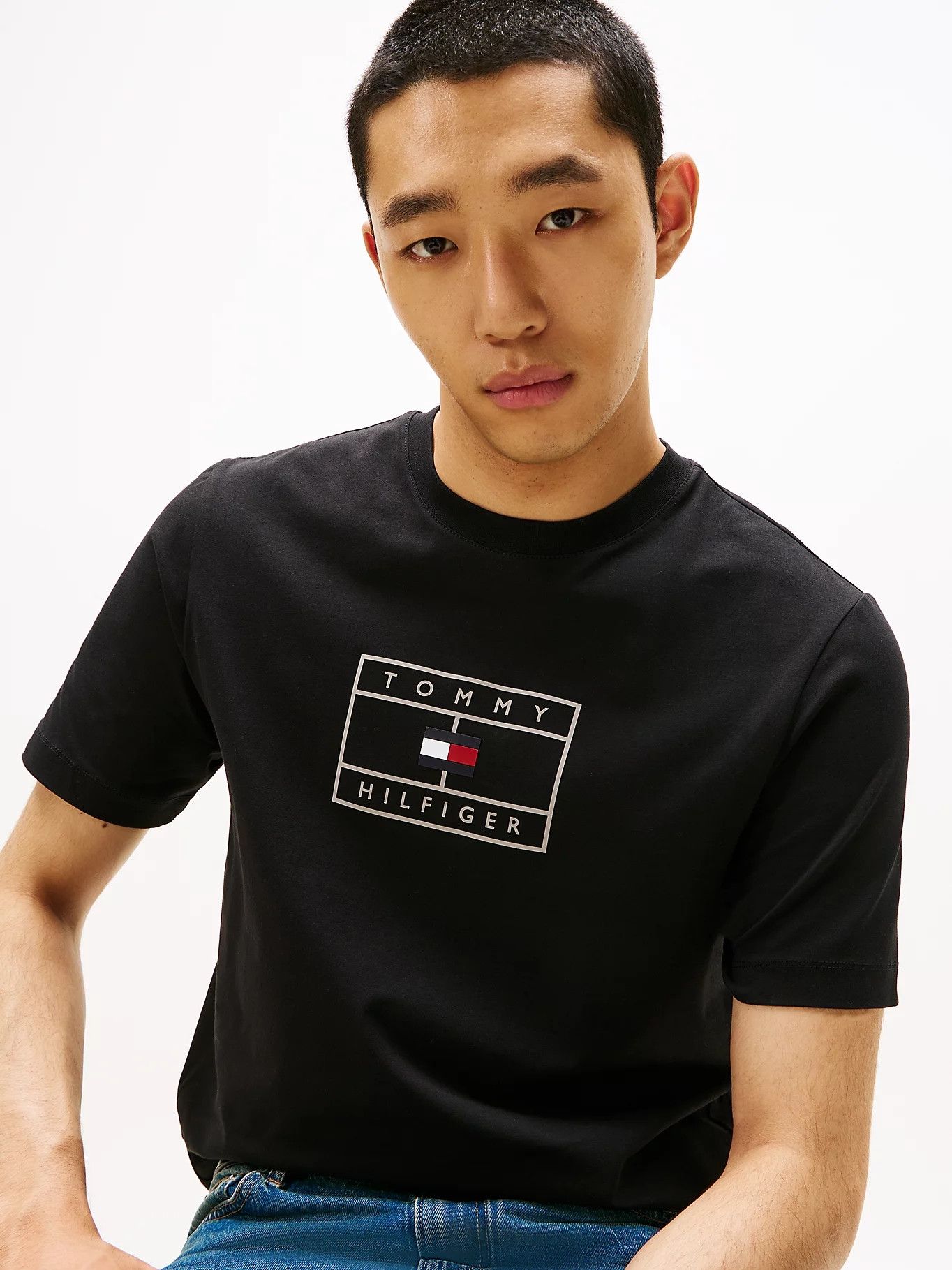 Tommy Hilfiger - Áo thun tay ngắn nam TH Regular Graphic Tee