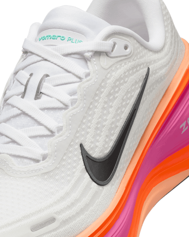 Nike - Giày chạy bộ thể thao Nữ Vomero Plus Women's Road Running Shoes