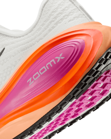 Nike - Giày chạy bộ thể thao Nữ Vomero Plus Women's Road Running Shoes