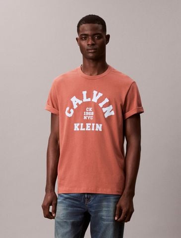 Calvin Klein - Áo Thun Tay Ngắn Nam Calvin College Graphic
