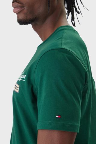 Tommy Hilfiger - Áo Thun Tay Ngắn Nam Modern Ath Graphic Badge Tee