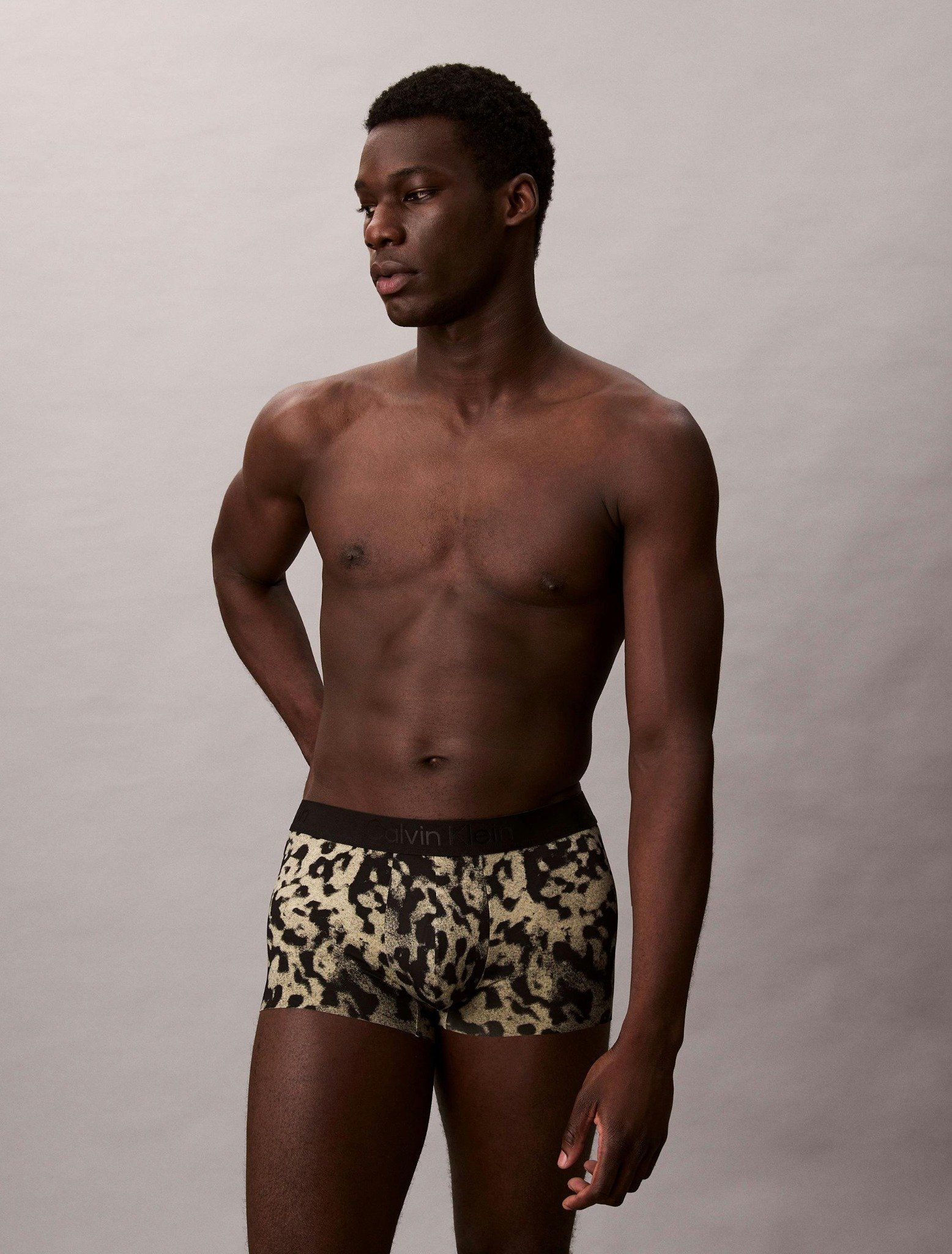 Calvin Klein - Quần lót nam CK Black Low Rise Trunk