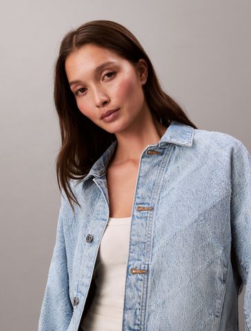 Calvin Klein - Áo Khoác Jean Nữ Needle punch Denim Trucker Jacket