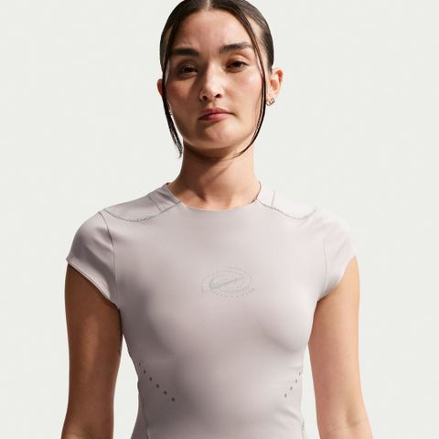 Nike - Áo Tay Ngắn Thể Thao Nữ Swift Women's Dri-FIT ADV Running Top with Reflective Design Accents
