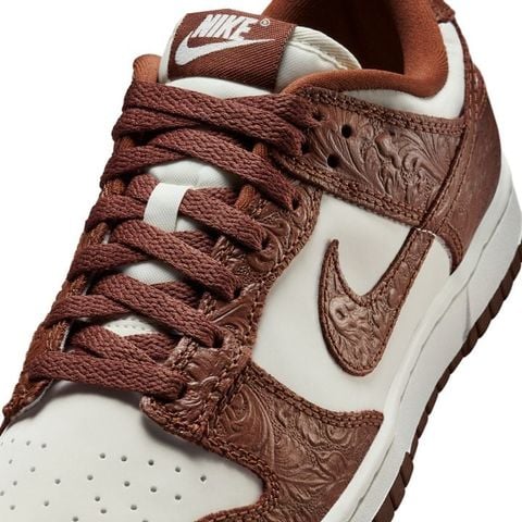 Nike - Giày Sneakers Nữ Dunk Low