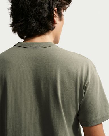 Nike - Áo Tay Ngắn Thể Thao Nam Nike Sportswear Premium Essentials T-Shirt