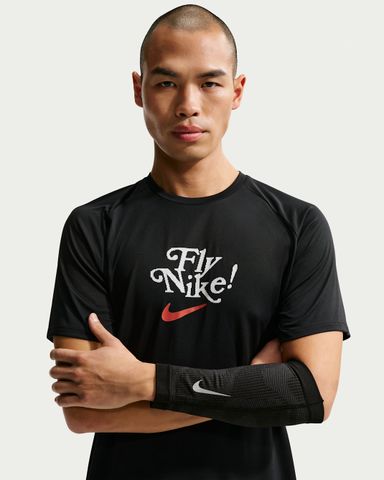 Nike - Áo Tay Ngắn Thể Thao Nam Stride 