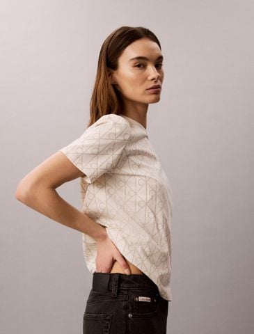 Calvin Klein - Áo Thun Tay Ngắn Nữ Classic Seasonal All Over Print Tee