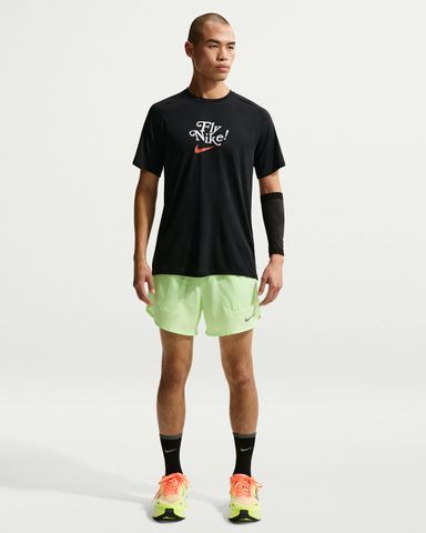 Nike - Áo Tay Ngắn Thể Thao Nam Stride 