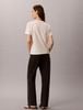 Calvin Klein - Áo Thun Tay Ngắn Nữ Classic Seasonal All Over Print Tee