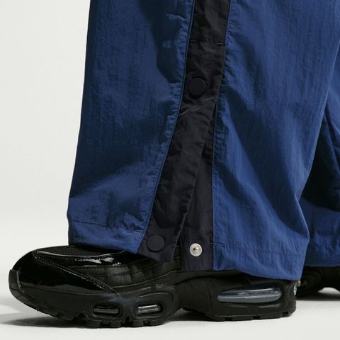 Nike - Quần Dài Thể Thao Nữ Sportswear Women's Loose High-Waisted Parachute Trousers