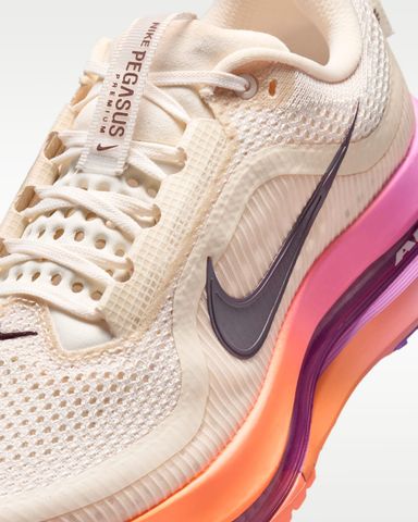 Nike - Giày Chạy Bộ Nữ Nike Pegasus Premium Women's Road Running Shoes
