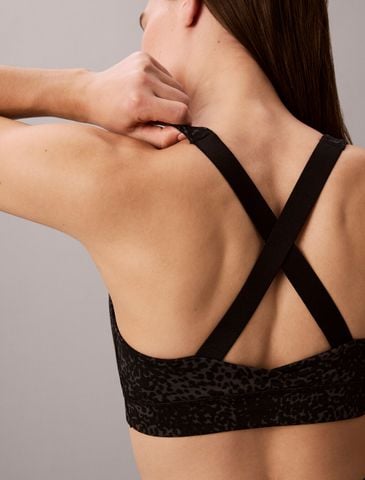 Calvin Klein - Áo Ngực Thể Thao Nữ Quick-Dry Medium-Impact Sports Bra