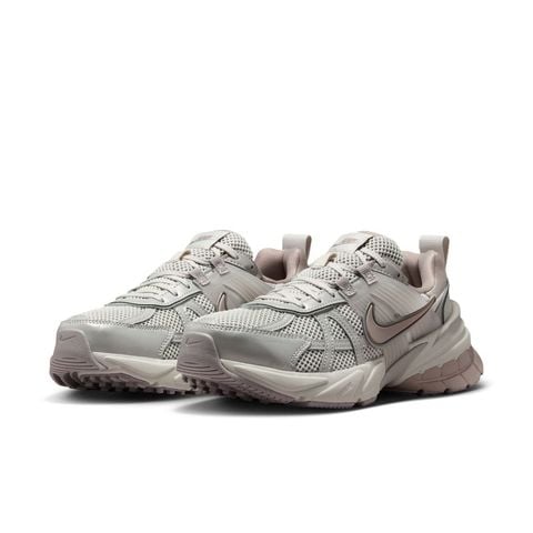 Nike - Giày thời trang thể thao Nữ Nike V2K Run Women's Shoes with Reflective Accents